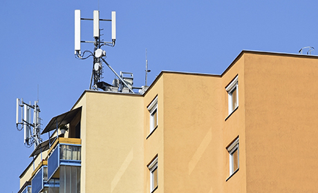 Mantenimiento de antena para comunidades en Madrid